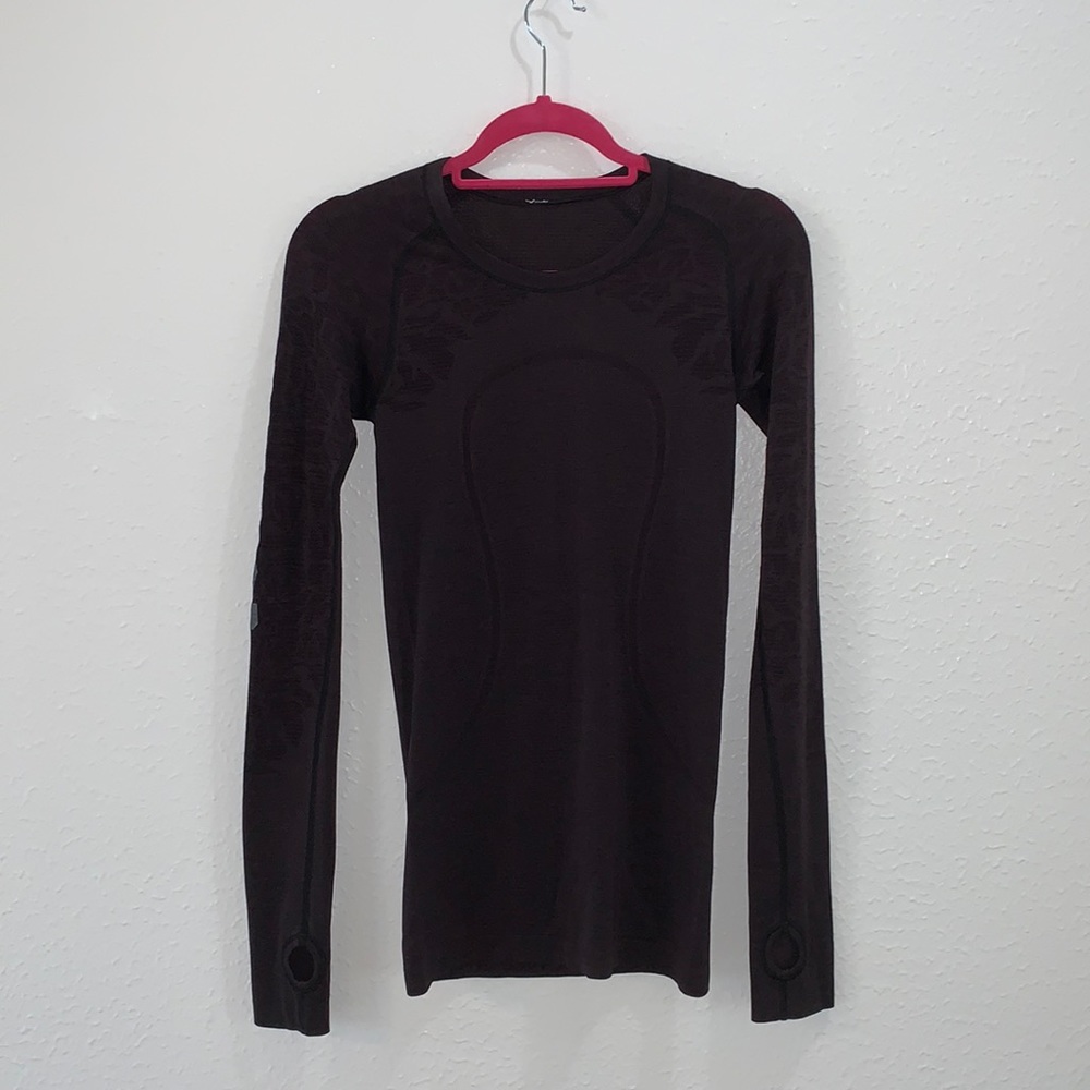 Lululemon Swiftly Tech long sleeve rare
